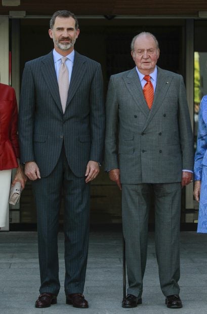 El rey Felipe VI con su padre, don Juan Carlos