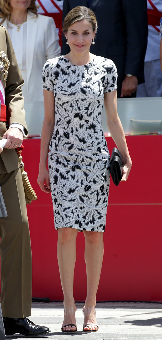 letizia vestido blanco negro