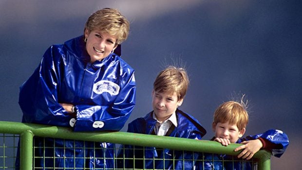 Diana de Gales con sus hijos Guillermo y Enrique
