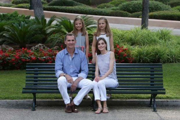 Los Reyes de España y sus hijas