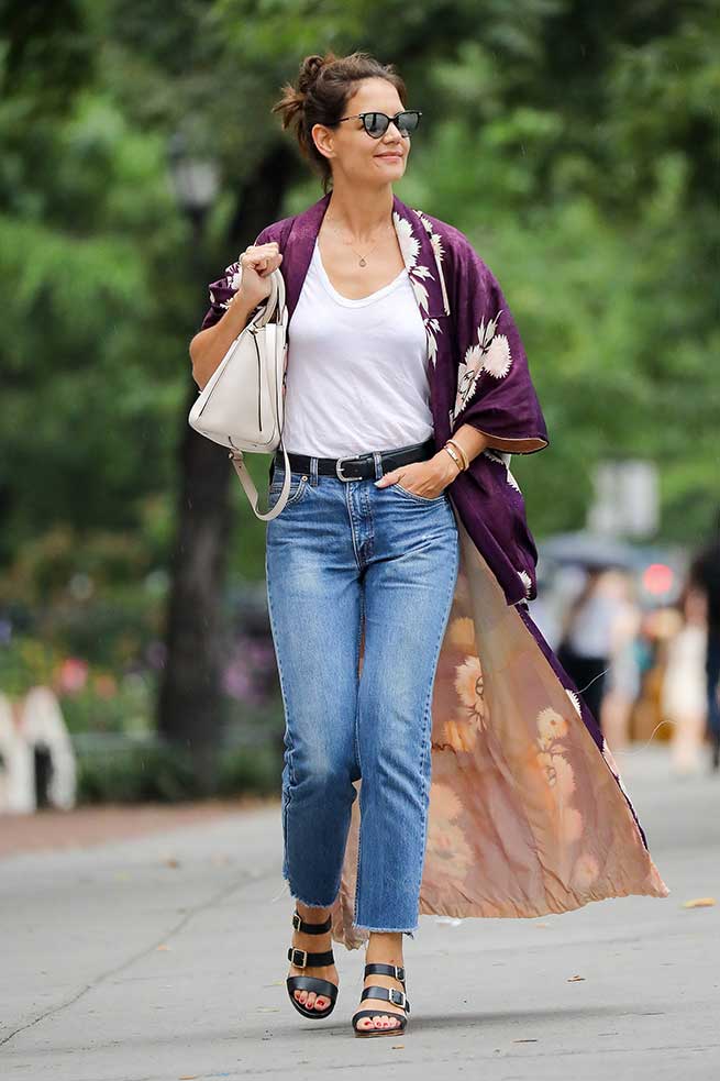Katie Holmes con kimono en Nueva York / Gtres