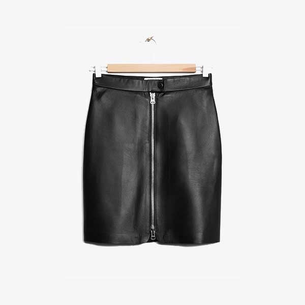 Tendencias Oto&ntilde;o 2017 Mini Falda Negra Piel
