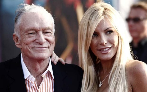 Hugh Hefner y su &uacute;ltima esposa Crystal Harris / Gtres