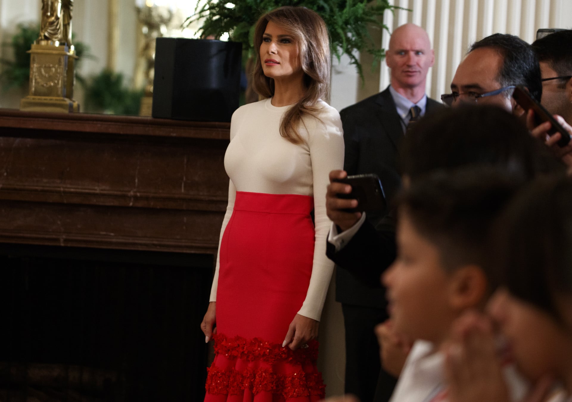 Melania Trump Falda Volantes