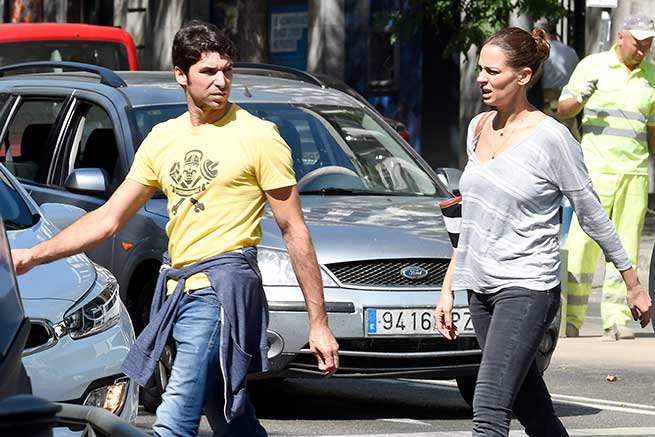Cayetano Rivera y Eva Gonz&aacute;lez