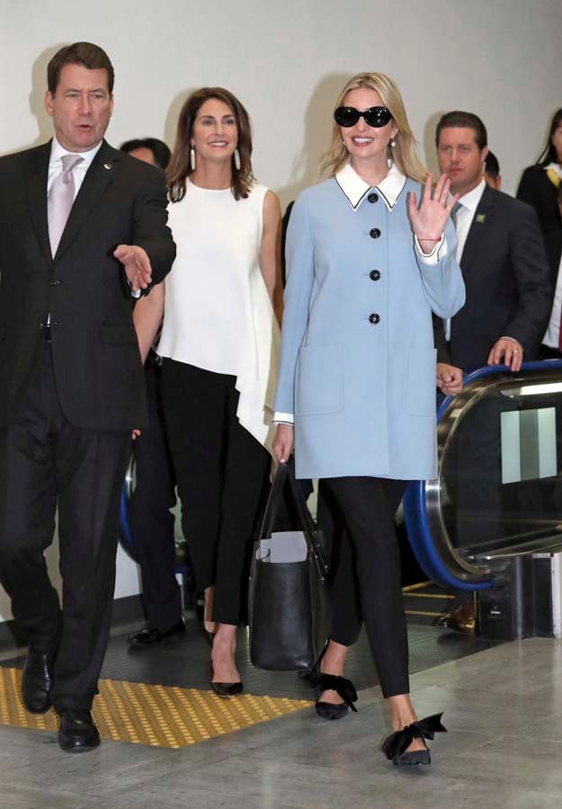 Ivanka Trump looks Jap&oacute;n