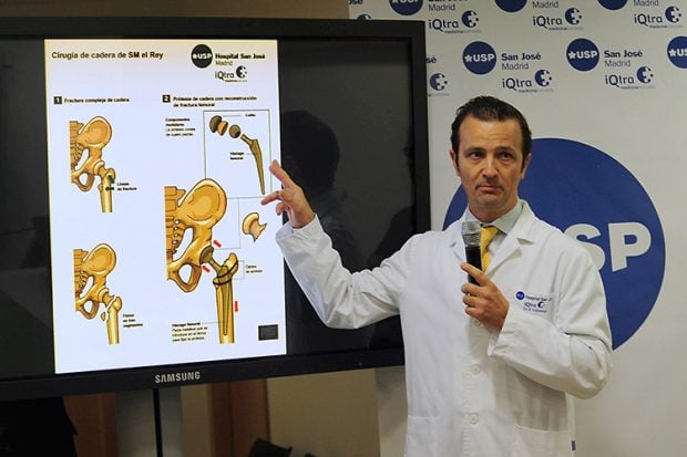 Los rumores apuntaban a que Paloma Cuevas podr&iacute;a estar ilusionada con el doctor &Aacute;ngel Villamor / Gtres