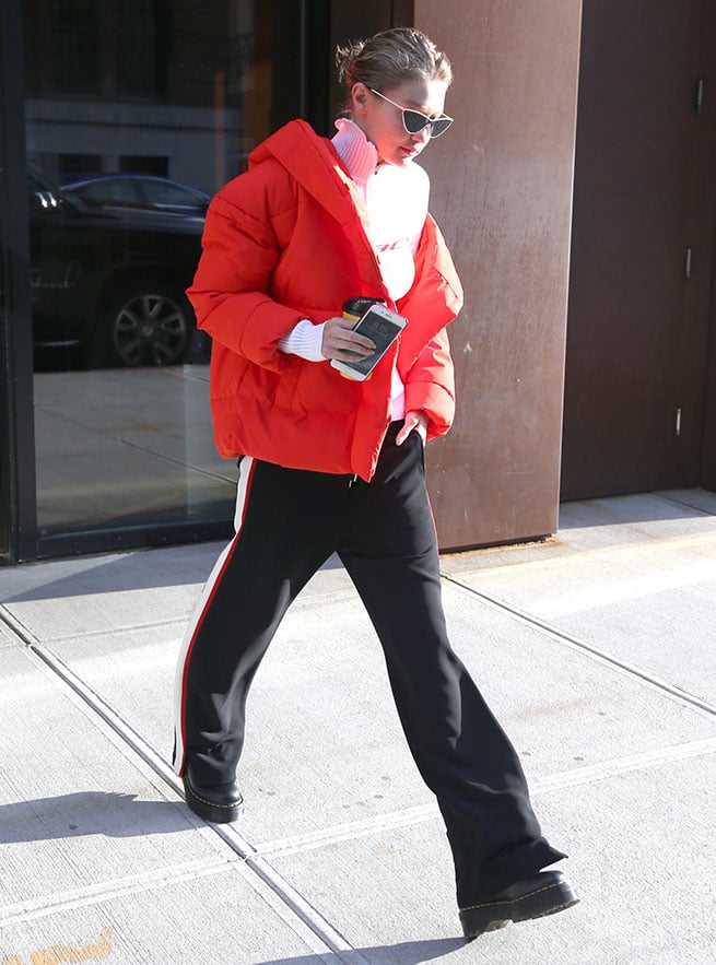 gigi hadid plumas
