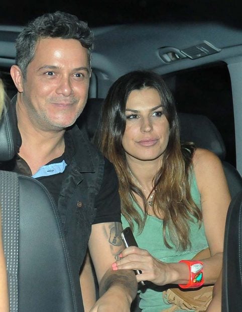 Alejandro Sanz y Raquel Perera
