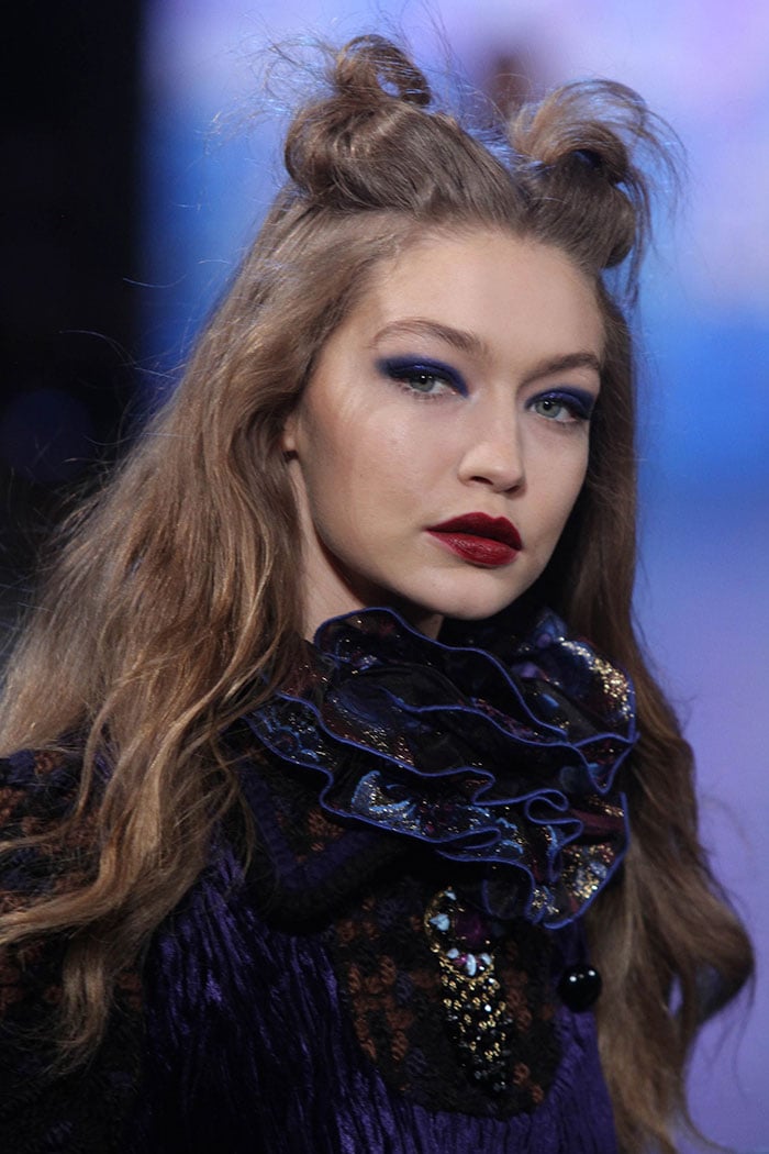 El truco low cost de Gigi Hadid para cuidar su cabello seco