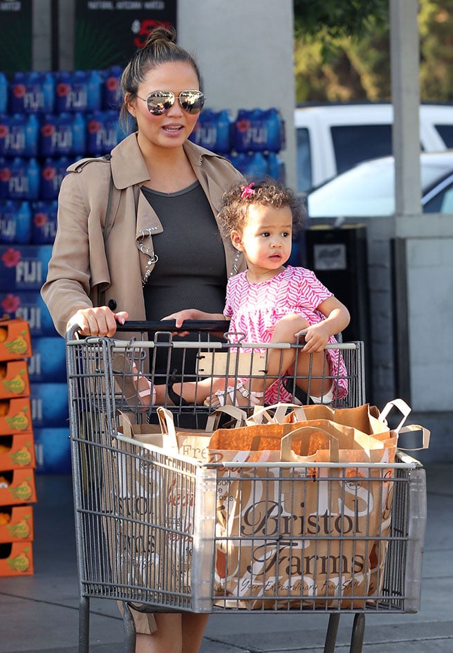 chrissy teigen luna