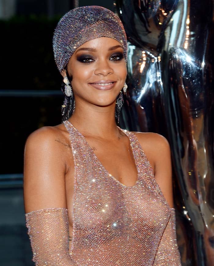 rihanna mejores looks video 