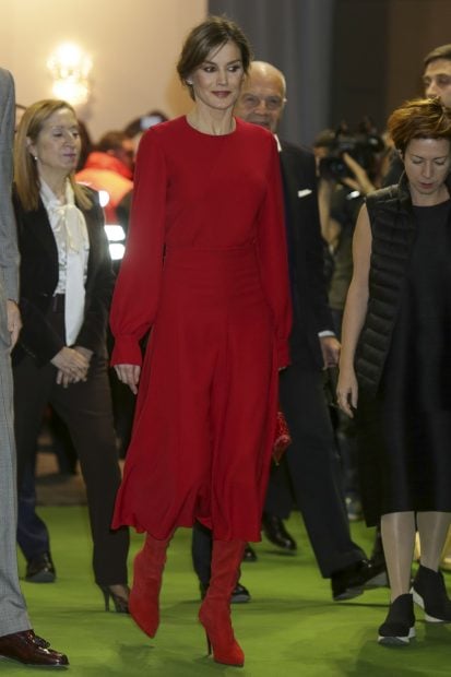 El look completo de do&ntilde;a Letizia / Gtres