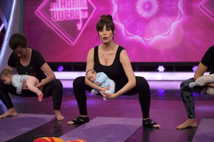 pilar rubio embarazada clase yoga bebe