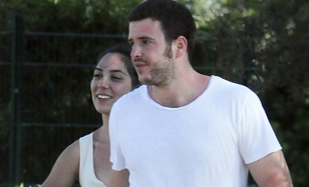 Álex Lequio junto a su novia Francisca/ Gtres