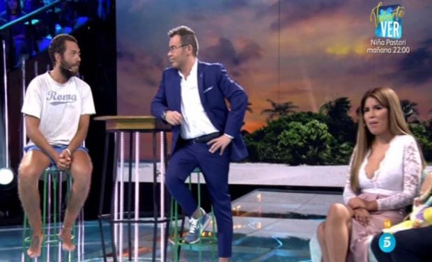 Alberto Isla se reencuentra con Chabelita en el plat&oacute; de 'Supervivientes'/ Mediaset