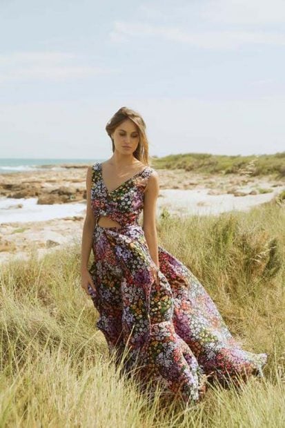 Fotograf&iacute;a del lookbook de TFP un dise&ntilde;o de flores estampadas / TFP (Tamara Falc&oacute; Preysler)