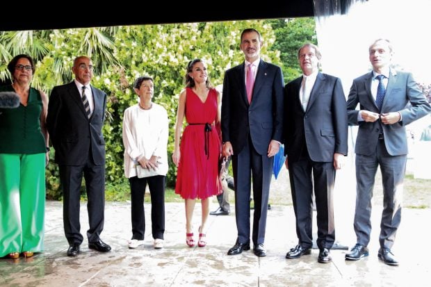 Los Reyes a su llegada al Celler de Can Roca / Gtres
