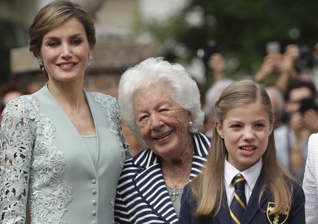 Reina Letizia, Menchu Álvarez del Valle Princesa Leonor