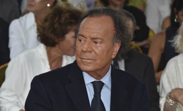 Julio Iglesias