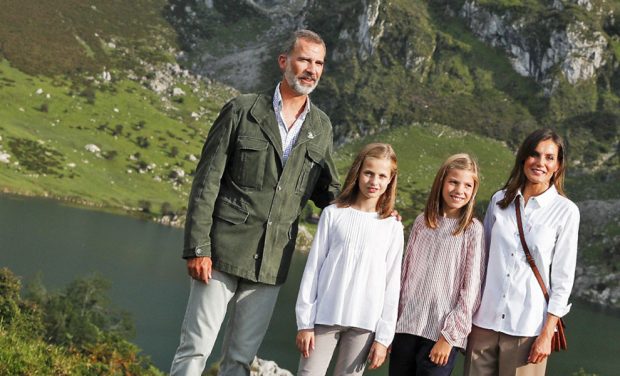 Los Reyes y sus hijas en el nuevo Mirador de la Princesa / Gtres