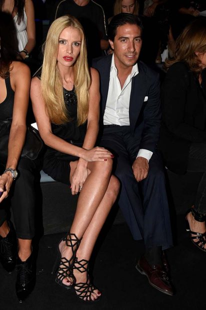 Mar&iacute;a Sanju&aacute;n, Josu&eacute; Reyz&aacute;bal