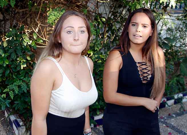 Roc&iacute;o Flores y Gloria Camila