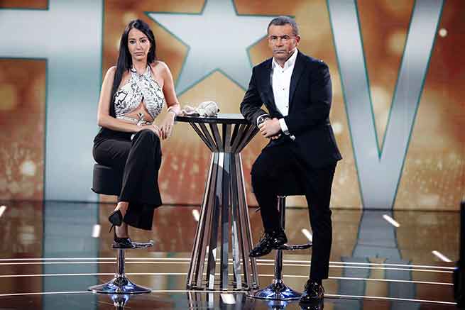 Aurah y Jorge Javier V&aacute;zquez