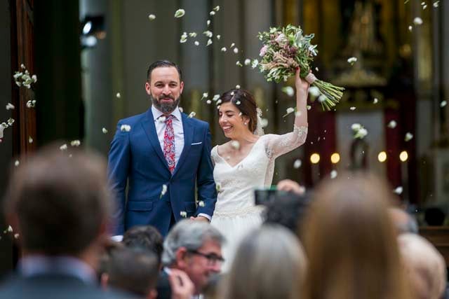 Santiago Abascal y Lidia Bedman durante su boda el pasado mes de junio