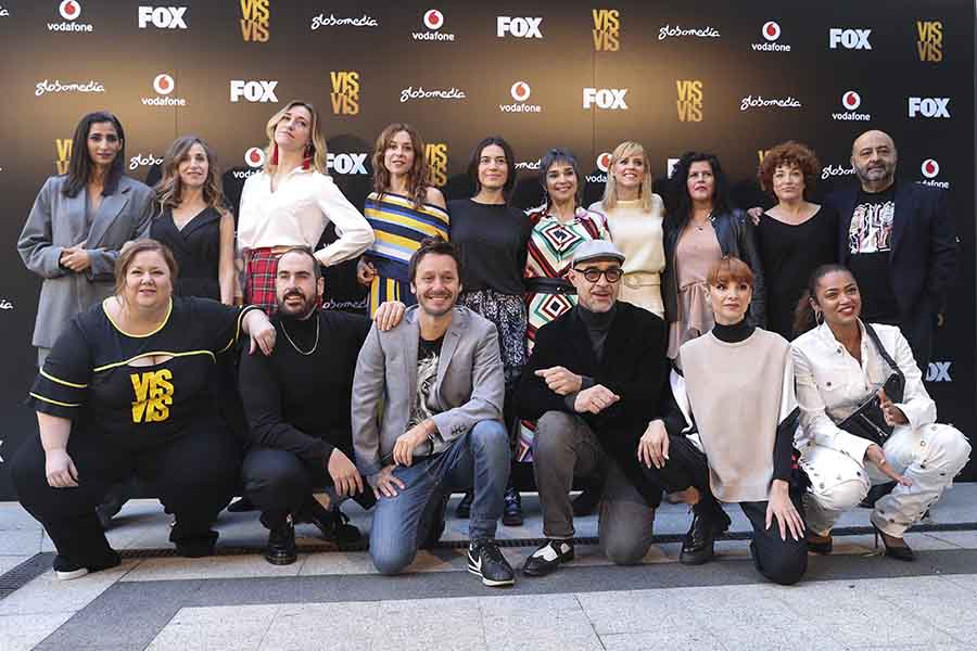 Elenco de 'Vis a vis' en la presentaci&oacute;n de la cuarta temporada / GtresElenco de 'Vis a vis' en la presentaci&oacute;n de la cuarta temporada