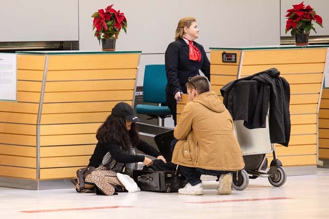 Salma Hayek en el aeropuerto de Almer&iacute;a el pasado viernes 14
