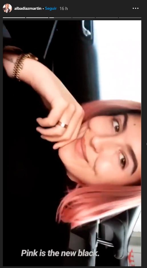 Alba D&iacute;az Mart&iacute;n pelo rosa Hailey Baldwin
