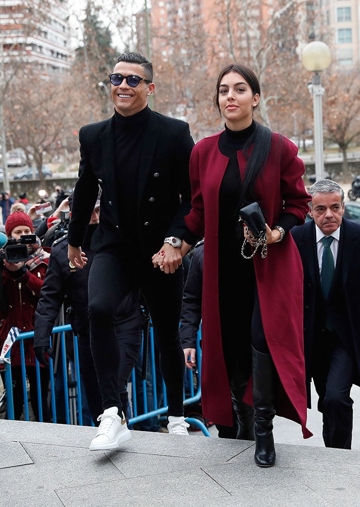 Cristiano y Georgina a su entrada al juzgado / Gtres