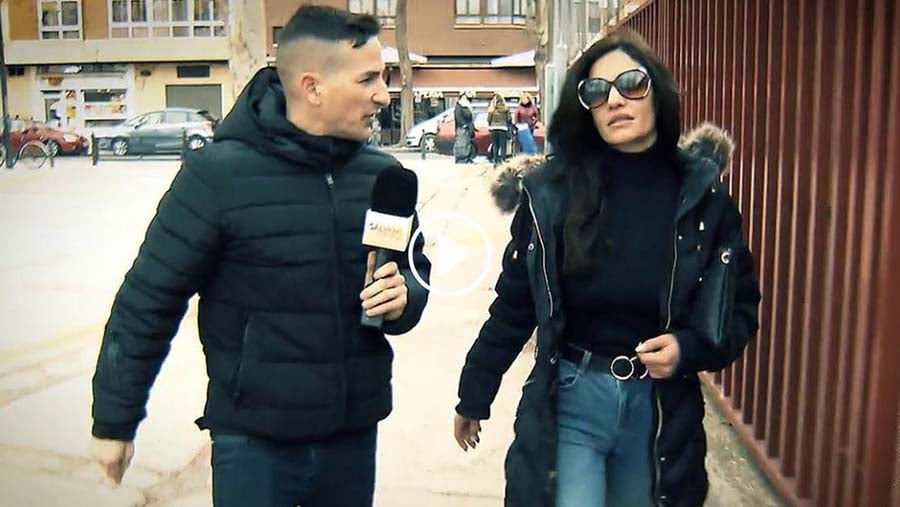 Cristina siendo entrevistada por 'Sálvame'