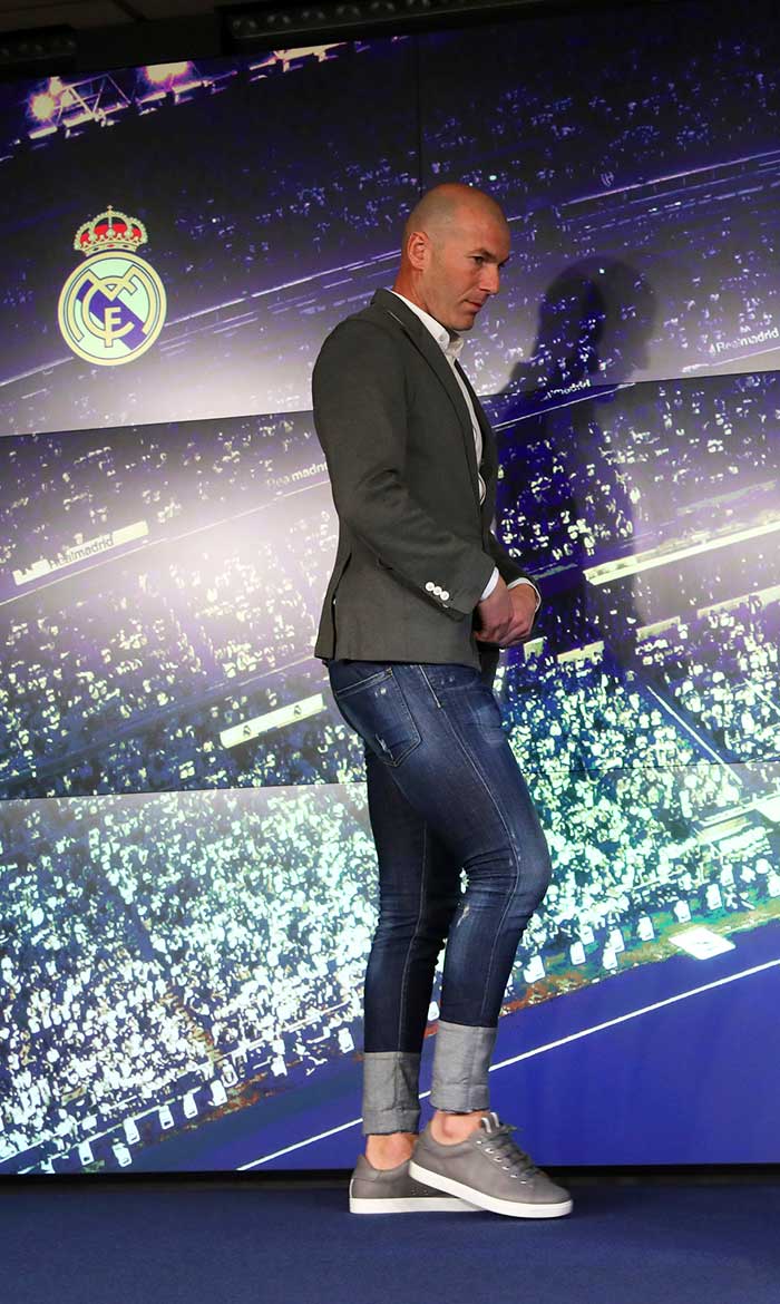 Zidane en su presentación como técnico del Real Madrid / Gtres