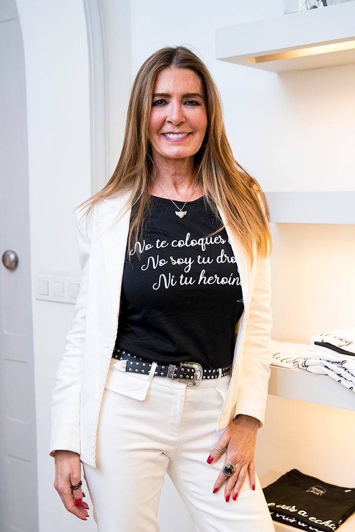 Marisa Martin Marisa Martin Bl&aacute;zquez camisetas