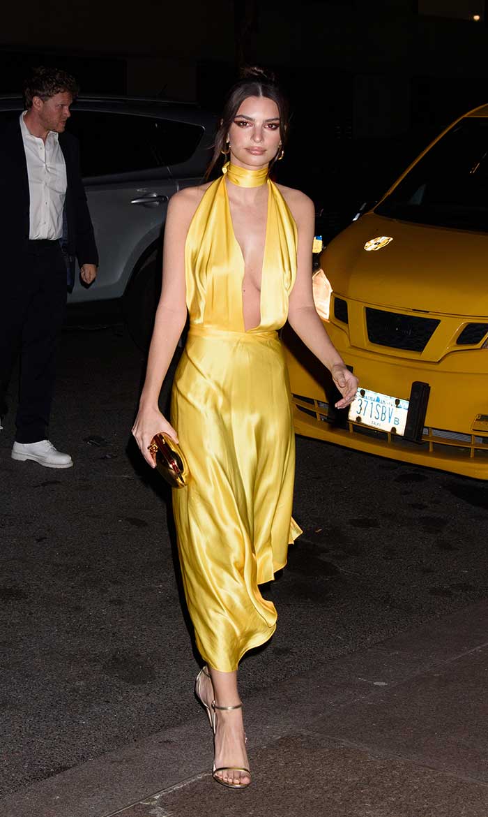 looks invitada boda marc jacobs