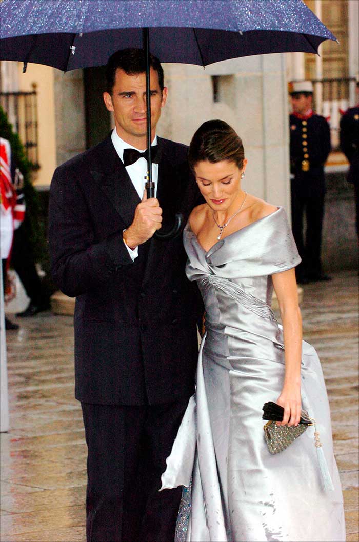 Vestido gris de boda doña Letizia