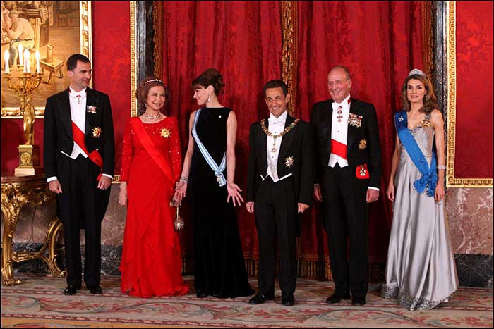 Vestido gris de boda doña Letizia