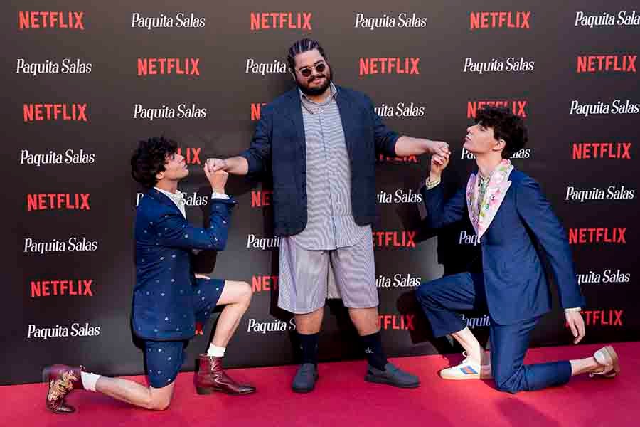 Brays Efe junto a 'Los Javis' en una imagen de archivo