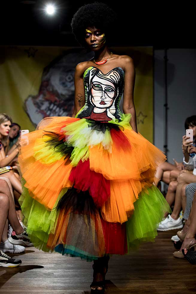 desfile maya hansen