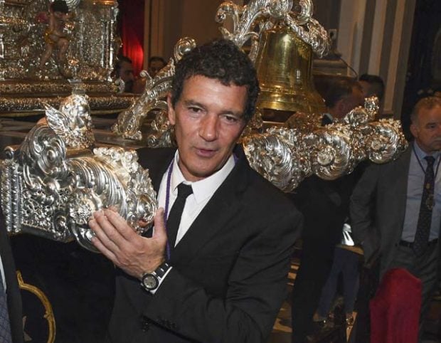 Antonio Banderas disfrutando de la Semana Santa de M&aacute;laga / GTRES