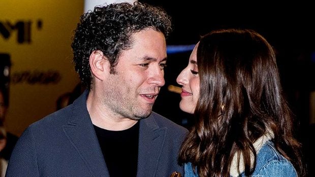 Gustavo Dudamel y Mar&iacute;a Valverde