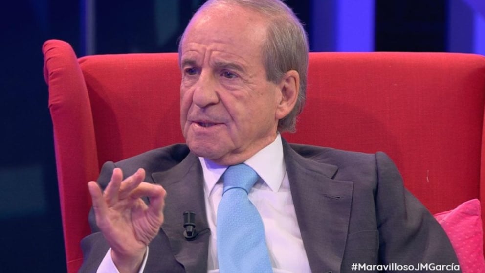 José María García hablando en ‘Aquellos maravillosos años’. / Telemadrid (FORTA)