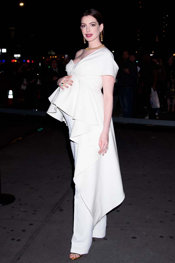 Anne Hathaway