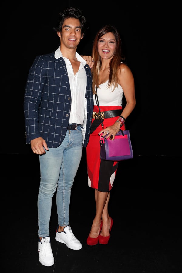 Ivonne Reyes junto a su hijo Alejandro en una imagen reciente / GTRES