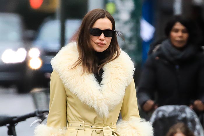 Irina Shayk abrigo piel Rosalía