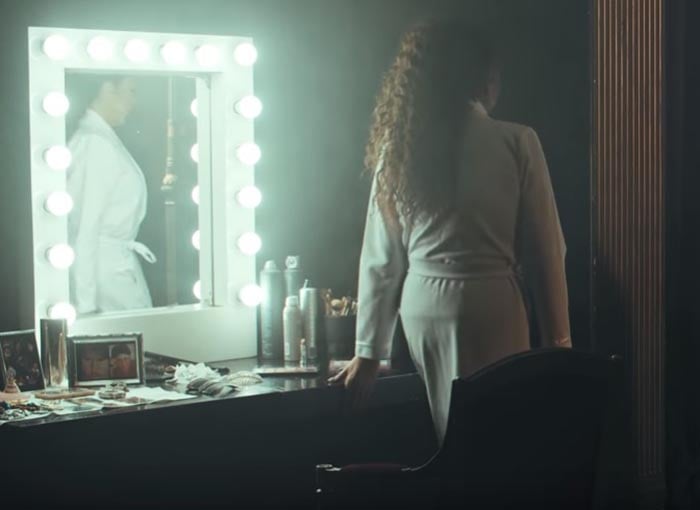 Isabel Pantoja en un frame de su videoclip / YOUTUBE