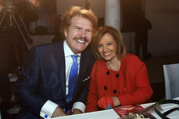 Edmundo Arrocet, María Teresa Campos
