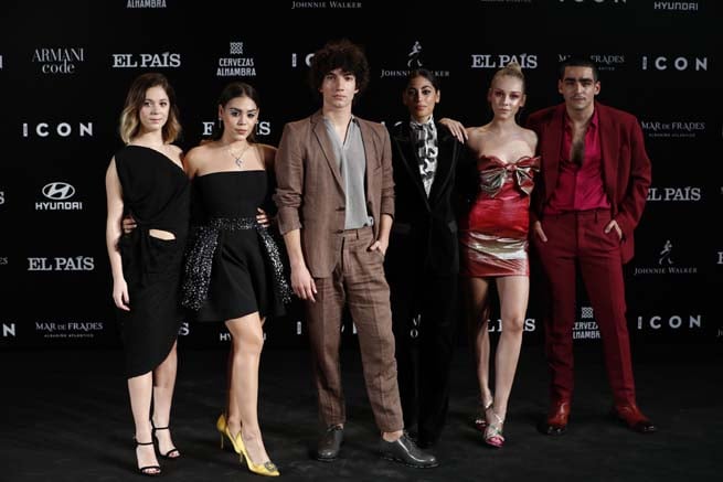 Georgina Amoros, Danna Paola, Jorge Lopez, Mina El Hammani, Ester Exposito y Omar Ayuso